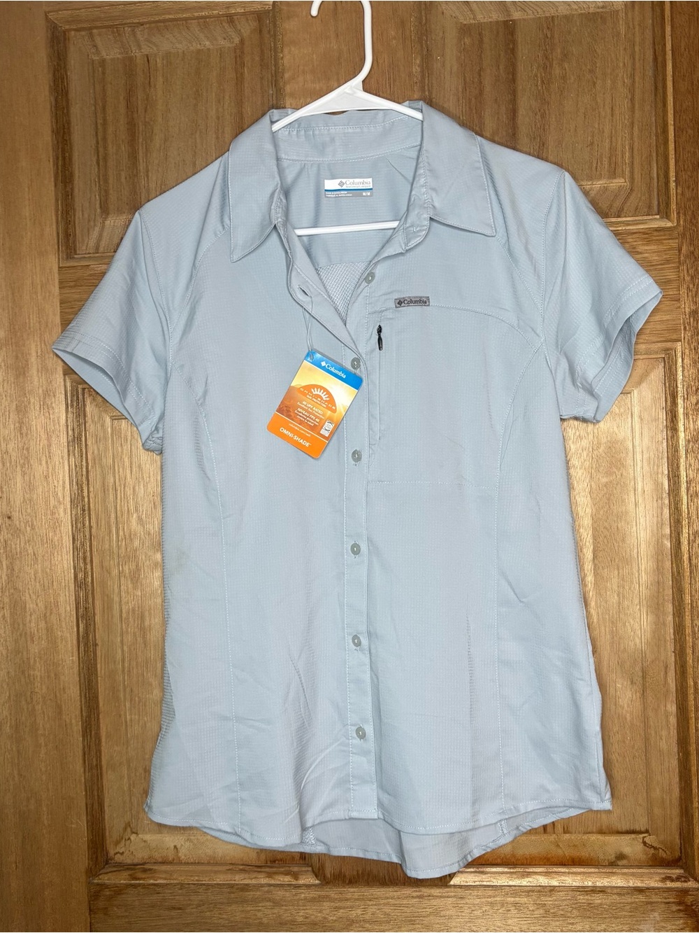Columbia women's sportswear gray  button down Shirt size M
